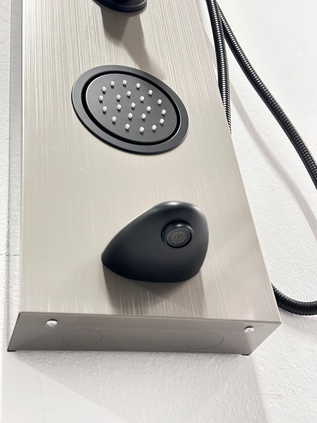 Douche Panel Mattet While All Black Accessory - Image 8