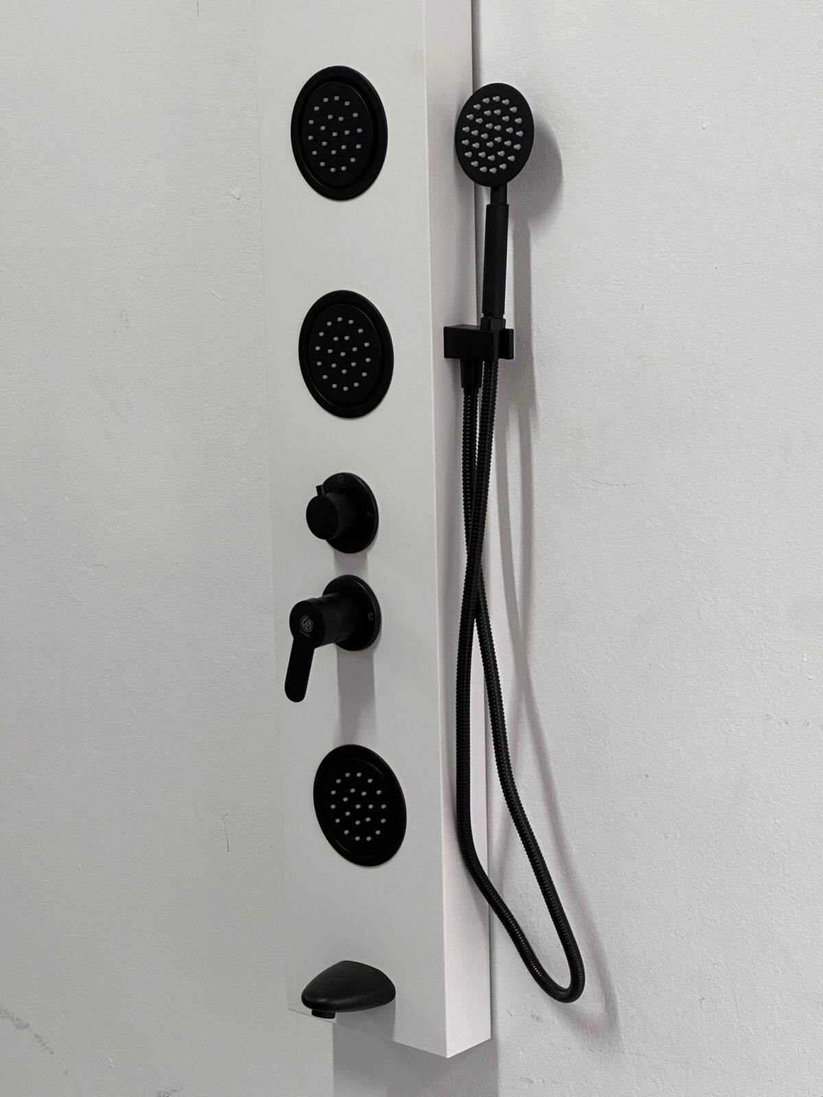 Douche Panel Mattet While All Black Accessory - Image 11